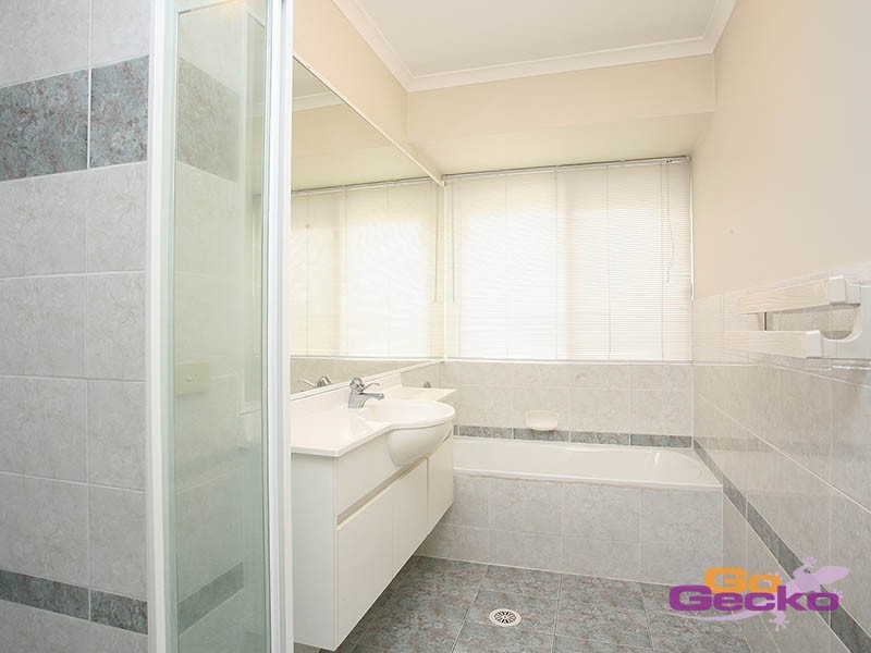 7 Renoir Court, Mackenzie QLD 4156