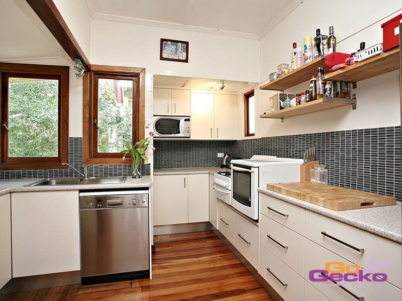 14 Doyle Street, Coorparoo QLD 4151