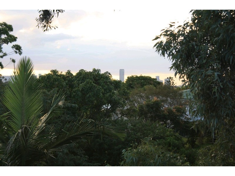 14 Doyle Street, Coorparoo QLD 4151