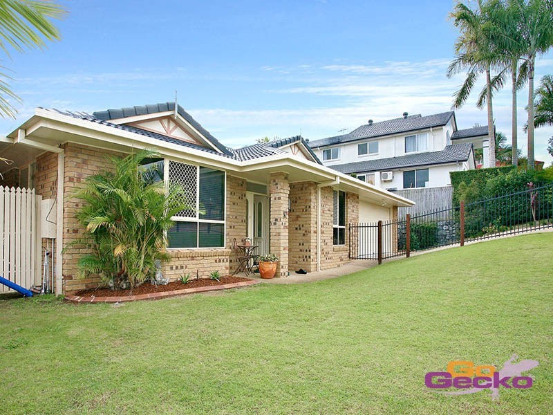 5 Piccadilly Place, Carindale QLD 4152