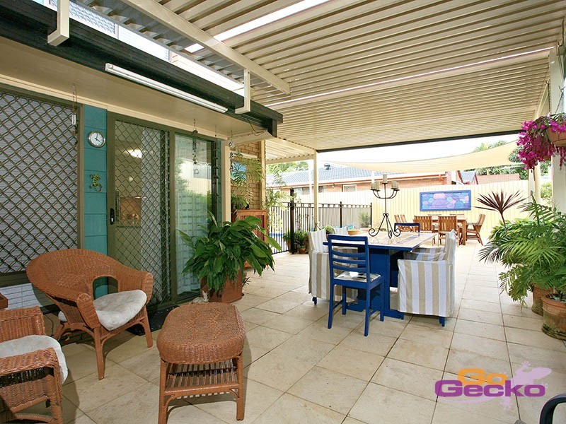 395 Winstanley Street, Carindale QLD 4152