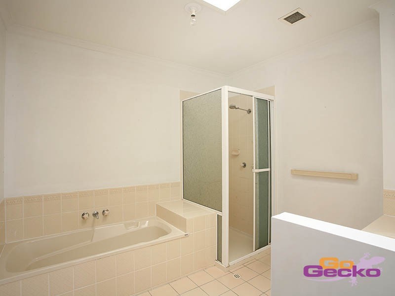 3/841 Old Cleveland Road, Carina QLD 4152