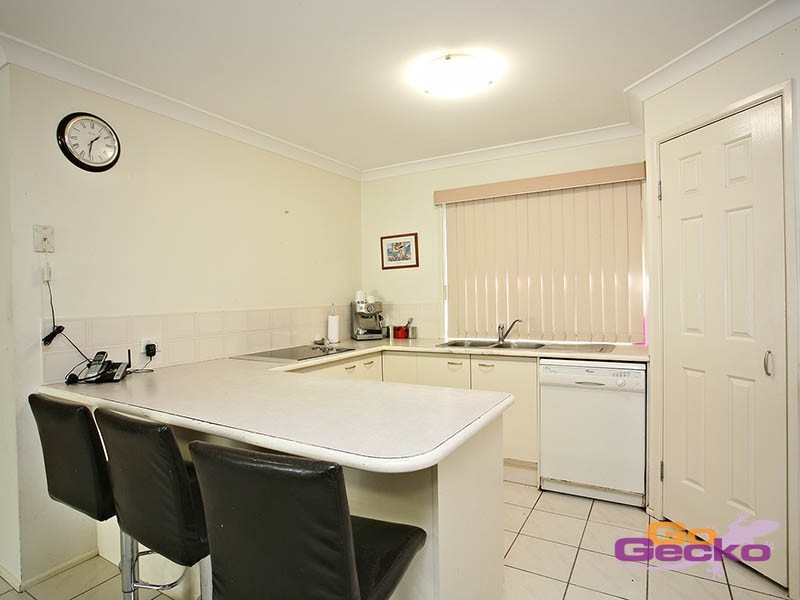 17 Romanette Street, Mansfield QLD 4122