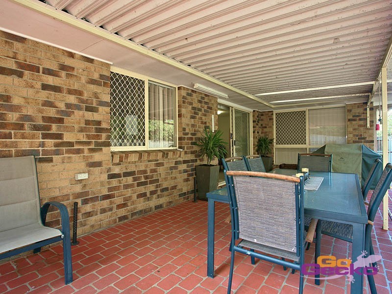 17 Romanette Street, Mansfield QLD 4122