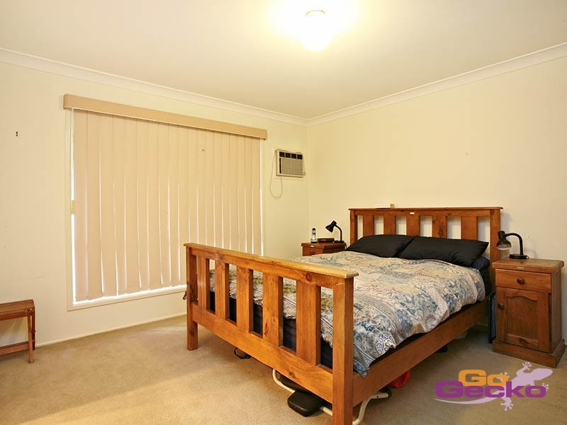 17 Romanette Street, Mansfield QLD 4122