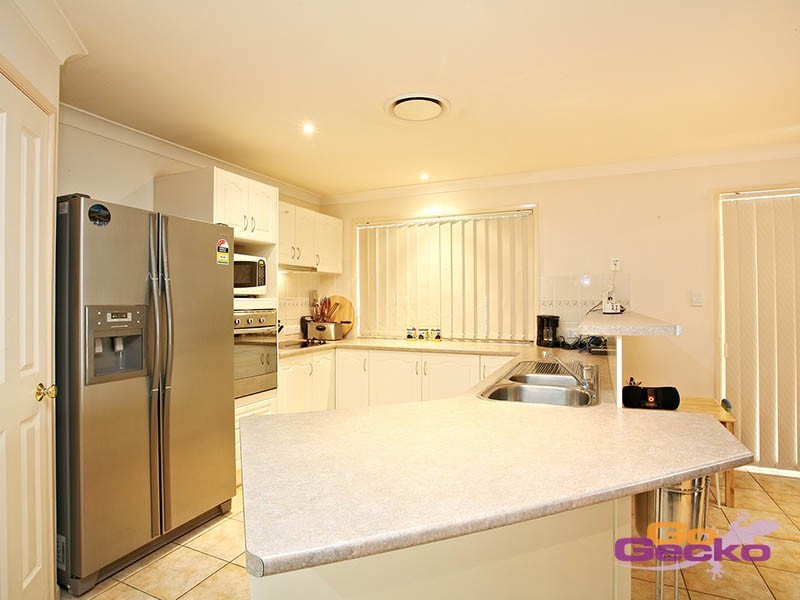 23 Alderbury Place, Carindale QLD 4152