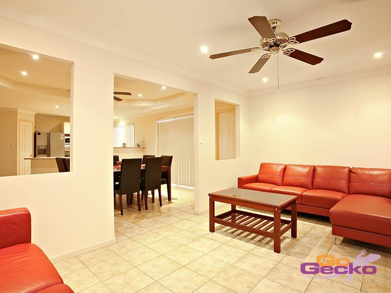 23 Alderbury Place, Carindale QLD 4152