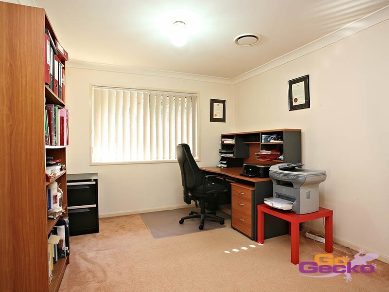 23 Alderbury Place, Carindale QLD 4152