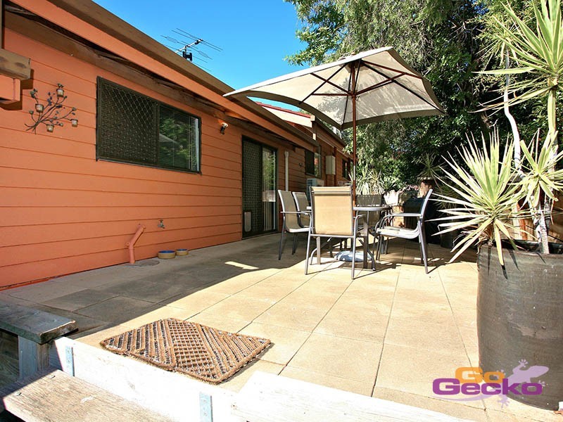 2 Hythe Street, Mansfield QLD 4122