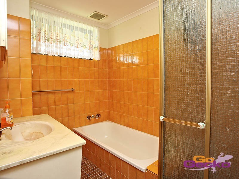 2/28 Weston Street, Coorparoo QLD 4151