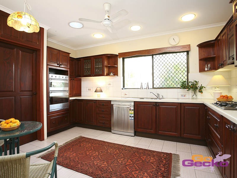 3 Talwood Court, Carindale QLD 4152