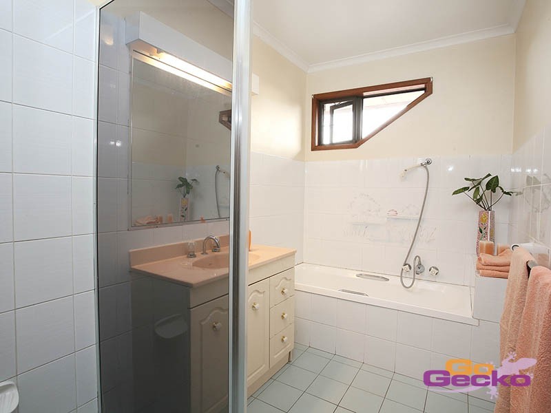 3 Talwood Court, Carindale QLD 4152