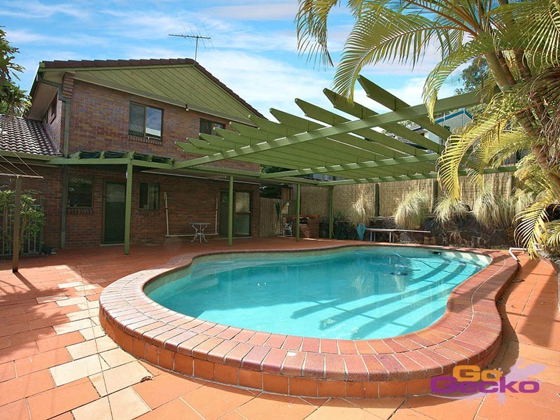 3 Talwood Court, Carindale QLD 4152