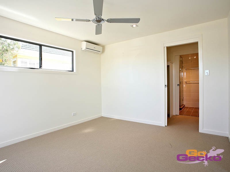 244 Winstanley St, Carina Heights QLD 4152