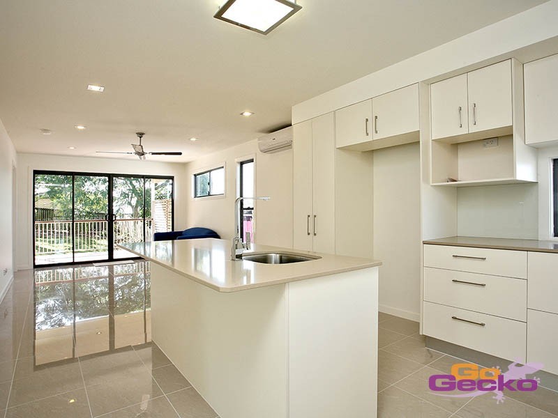 244 Winstanley St, Carina Heights QLD 4152