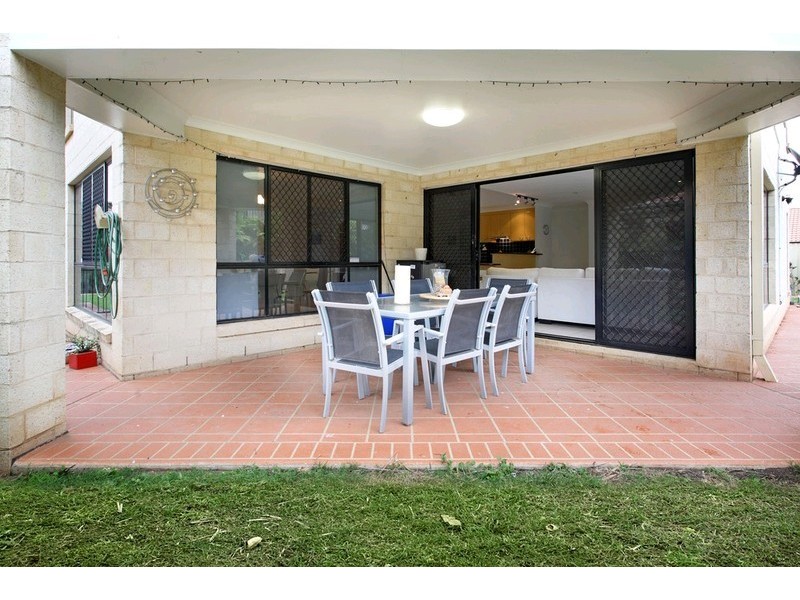 50 Kenilworth Place, Carindale QLD 4152