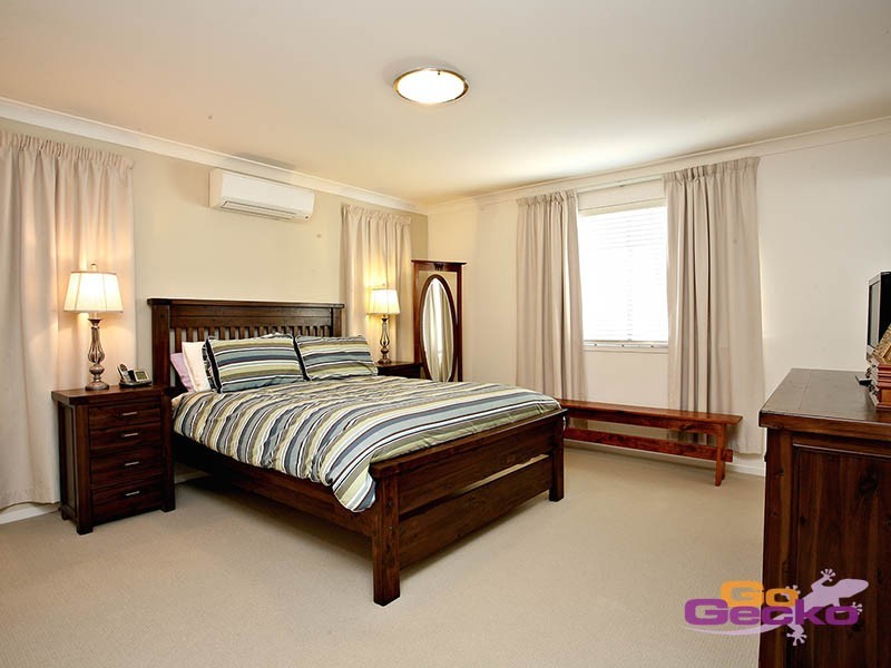 45 Celestial Court, Carina QLD 4152