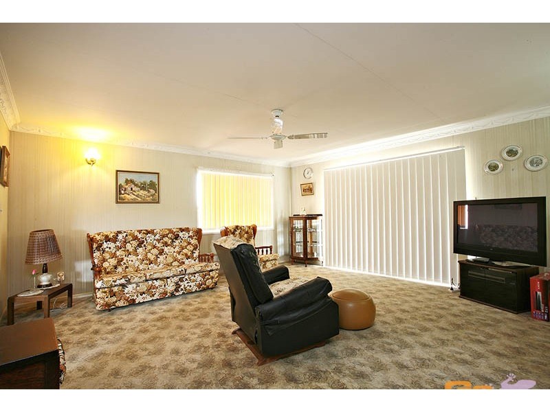 71 Meadowlands Road, Carindale QLD 4152