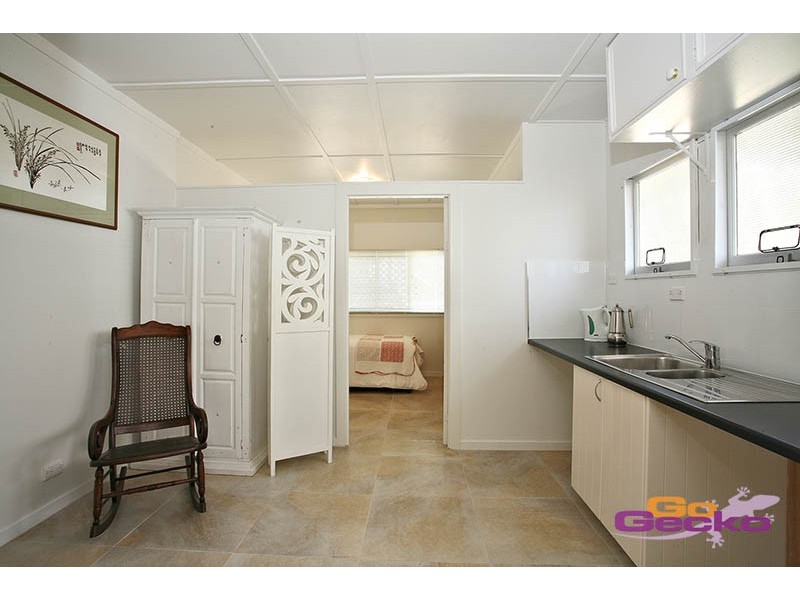 23 Wattle Avenue, Carina QLD 4152