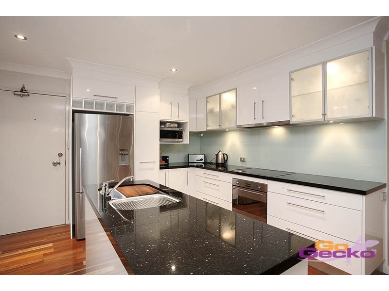 22/13 Vectis Street, Norman Park QLD 4170