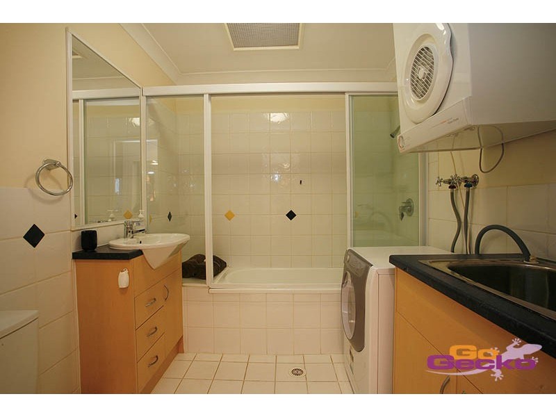 22/13 Vectis Street, Norman Park QLD 4170