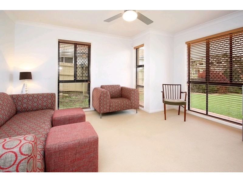 50 Kenilworth Place, Carindale QLD 4152