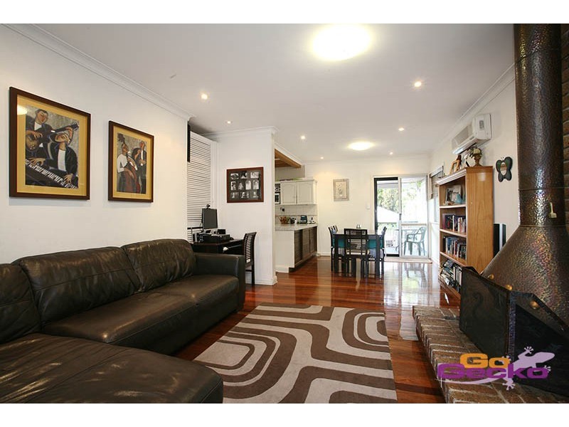 34 Waratah Avenue, Carina QLD 4152