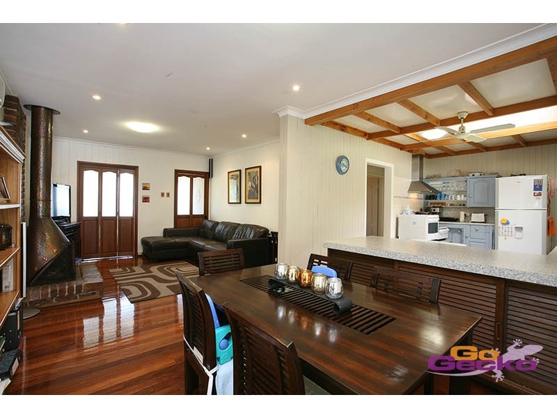 34 Waratah Avenue, Carina QLD 4152