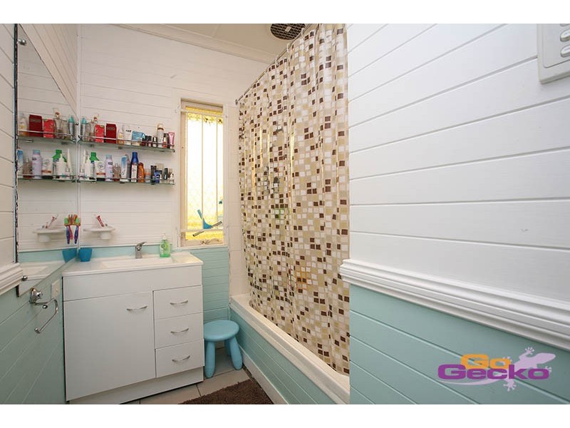 34 Waratah Avenue, Carina QLD 4152