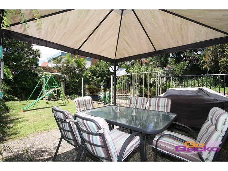 34 Waratah Avenue, Carina QLD 4152