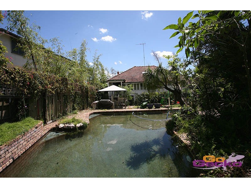 34 Waratah Avenue, Carina QLD 4152