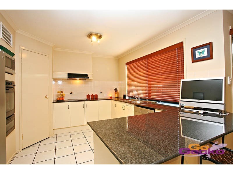 7 Kirra Place, Carindale QLD 4152