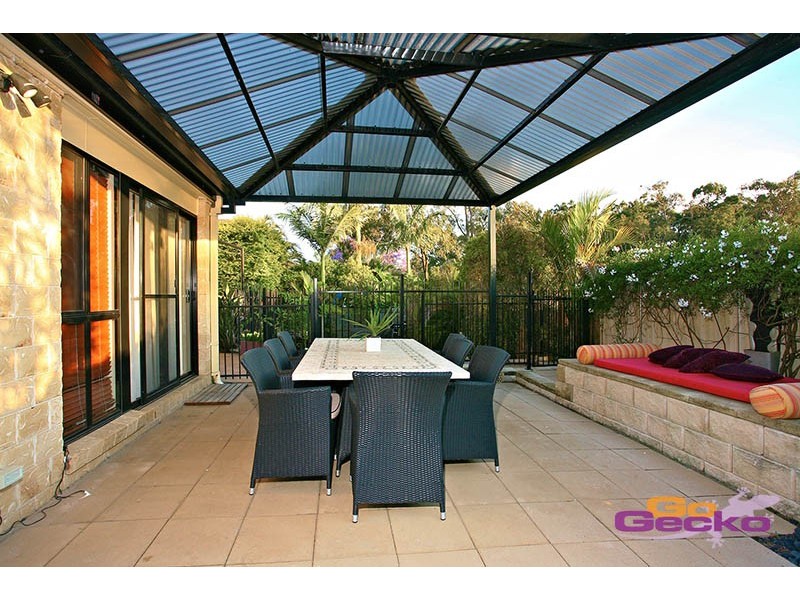 7 Kirra Place, Carindale QLD 4152