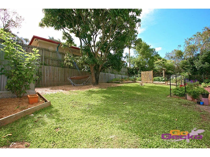 23 Anzac Road, Carina Heights QLD 4152