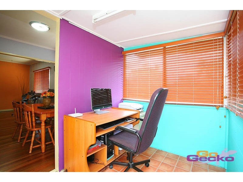 32 Luprena Street, Mansfield QLD 4122