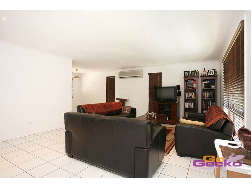 1 Roscrea Street, Tingalpa QLD 4173