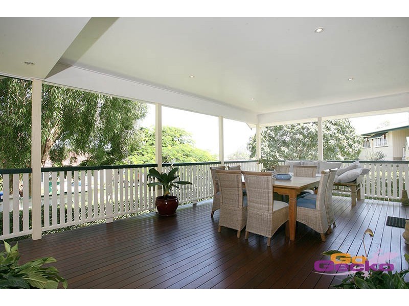 8 Meteor Street, Coorparoo QLD 4151