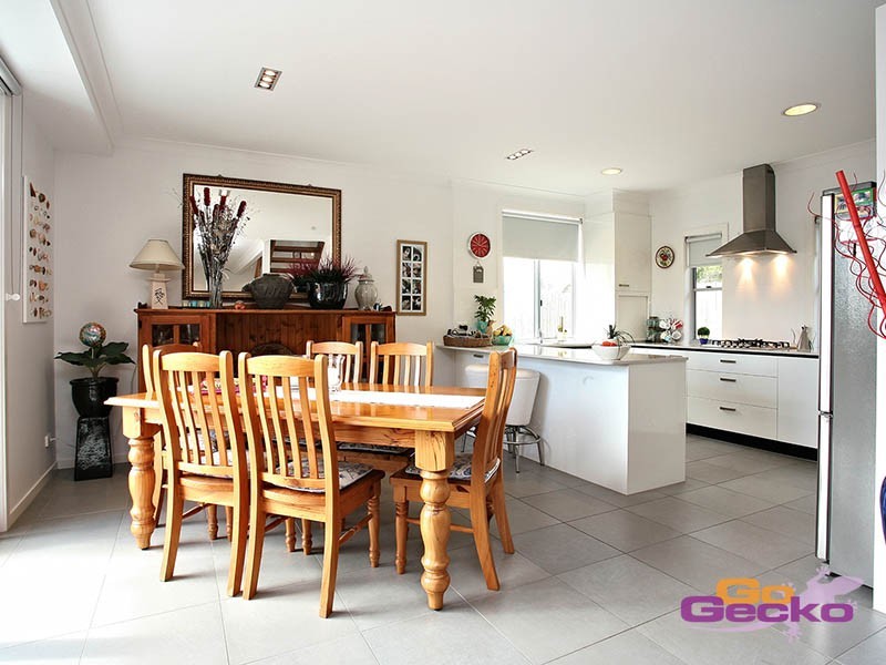 2/83 Cambridge Street, Carina Heights QLD 4152