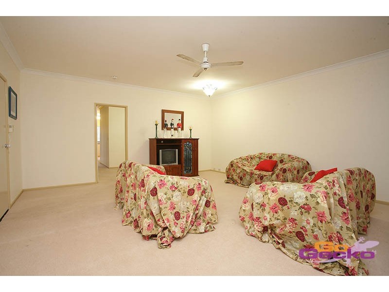 9 Olivia Drive, Carina Heights QLD 4152