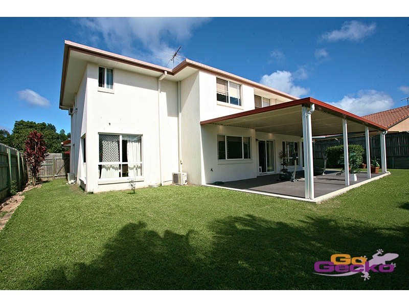 7 Newbury Place, Carindale QLD 4152