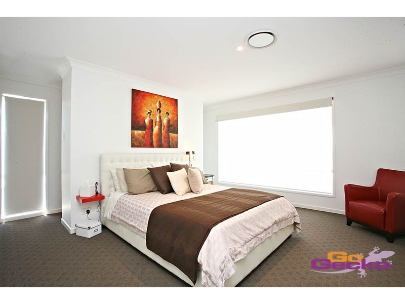 23 Taylor Place, Mackenzie QLD 4156