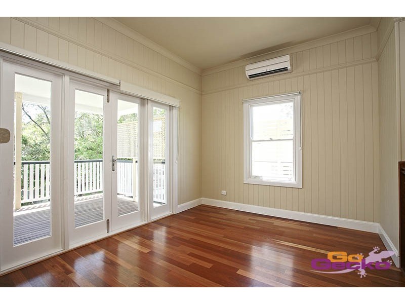 27 Geera Street, Coorparoo QLD 4151