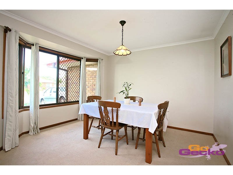 15 Abbeyfeale Street, Tingalpa QLD 4173