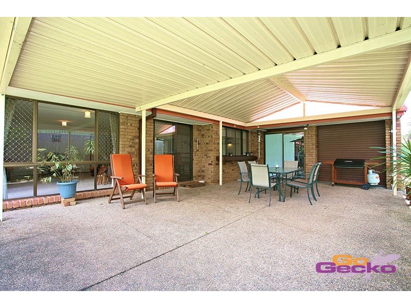 15 Abbeyfeale Street, Tingalpa QLD 4173