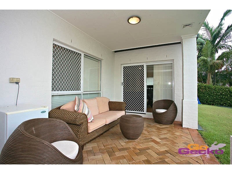 122 Cribb Road, Carindale QLD 4152