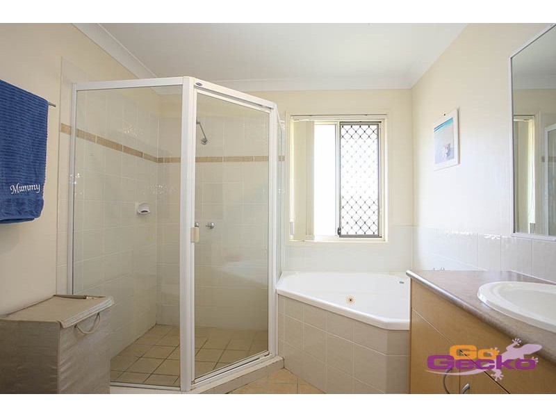 10 Vivaldi Place, Mackenzie QLD 4156