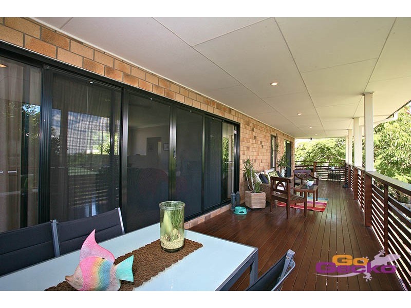 33 Buzacott Street, Carina Heights QLD 4152