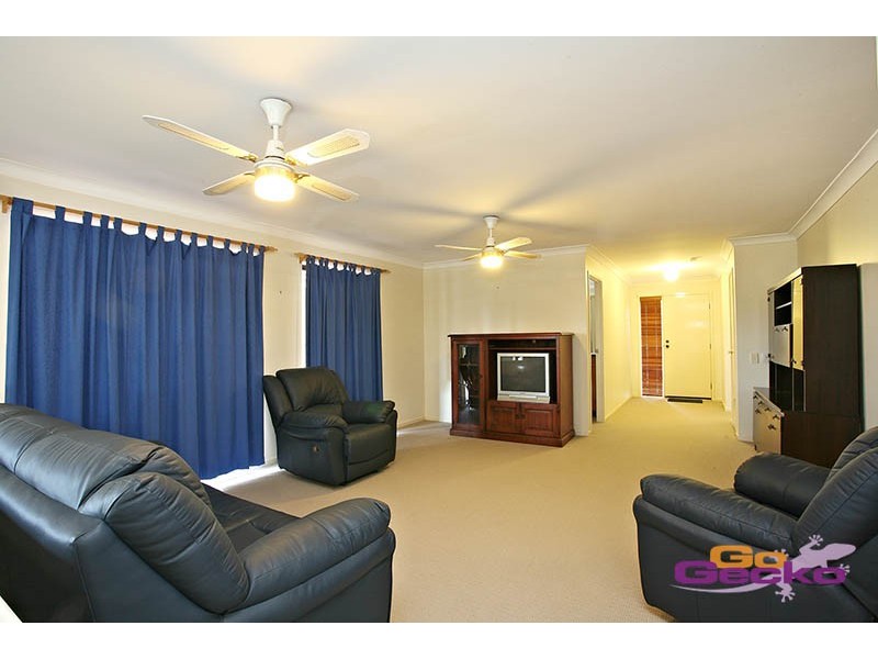 21 Cloverbrook Place, Carina QLD 4152