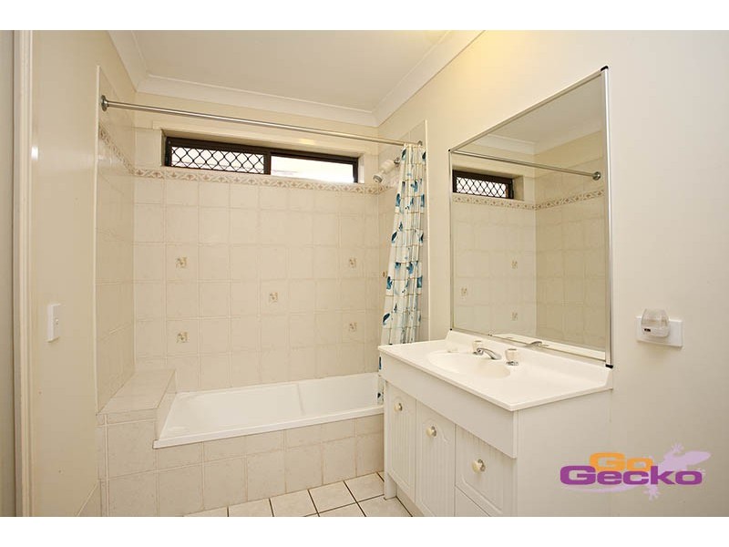 21 Cloverbrook Place, Carina QLD 4152