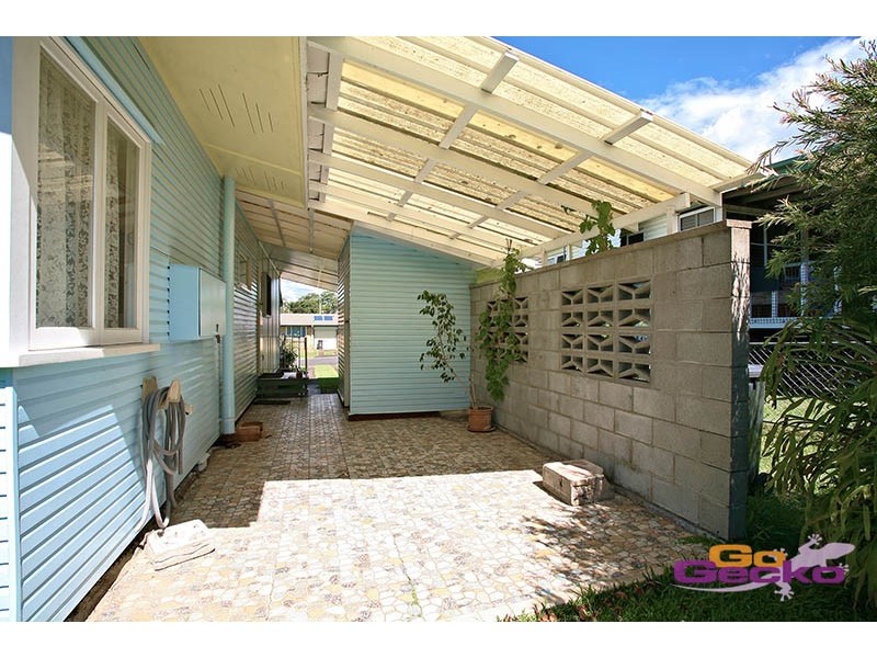 6 Bineen Street, Carina QLD 4152